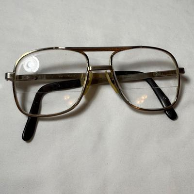 Vintage Eyeglass Collection (B3-HS)