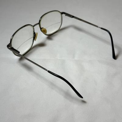 Vintage Eyeglass Collection (B3-HS)