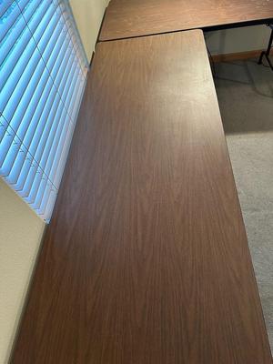 8 FOOT FOLDING TABLE