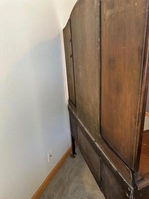 ANTIQUE VANITY WITH STOOL
