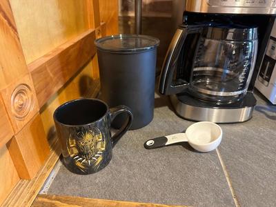 LIKE NEW CUISINART COFFEE MAKER