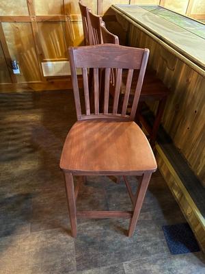 4 QUALITY WOODEN BAR STOOLS