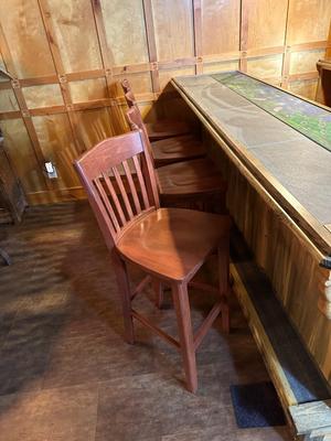 4 QUALITY WOODEN BAR STOOLS