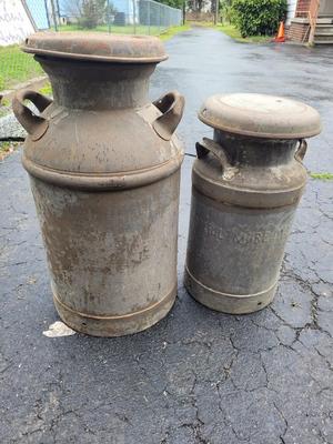 Biltmore Estate Dairy Cans (G-EL)