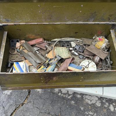 Six Tool Boxes with Tools (G-BM)