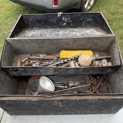 Six Tool Boxes with Tools (G-BM)