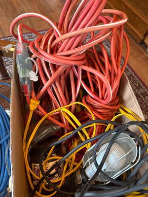 Sale Photo Thumbnail #116: Very nice extension cords