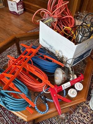 Sale Photo Thumbnail #114: Very nice extension cords