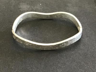 925 Silver Wave Locking Cuff Bangle