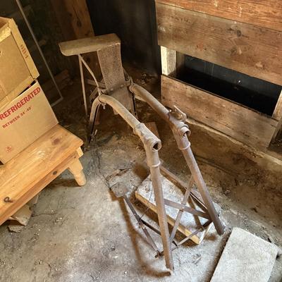Old-Timey Pedal Operated Grinding Wheel (G-BM)