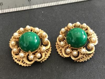 Florenza Vintage Clip on Earrings