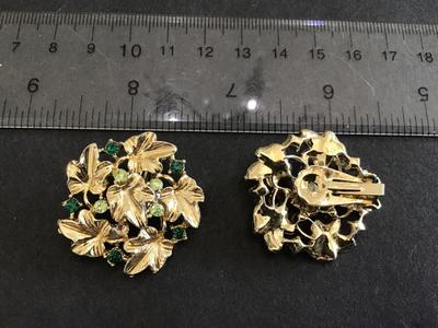 Vintage Clip on Earrings