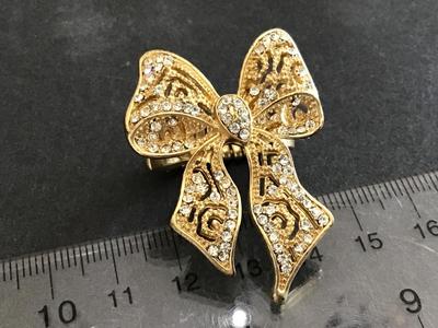 Rhinestone Bow Statement Ring