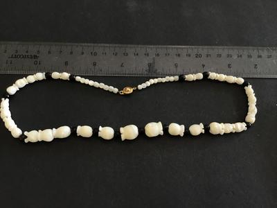 Vintage Carved Tulip Mother Of Pearl Necklace Black Glass Beads
