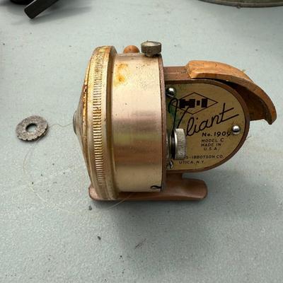 Fishing Gear - Reels, Rods, Lures & More (G-BM)