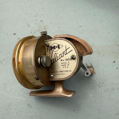 Fishing Gear - Reels, Rods, Lures & More (G-BM)