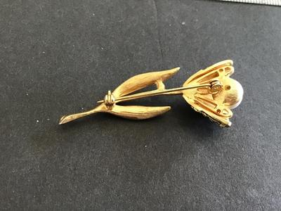 Rhinestone Vintage Brooch