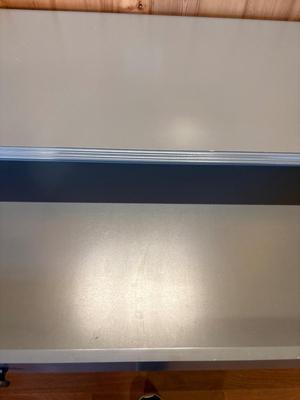 Sale Photo Thumbnail #198: 44x20x31. In excellent shape