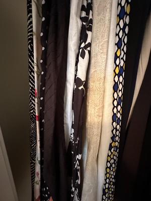 Closet FULL of Women's Pants and Skirts (B2)