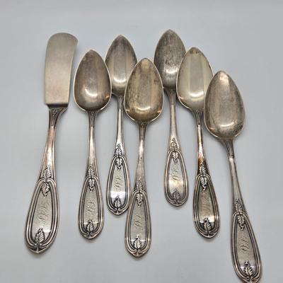 LOT 195J: Antique Wood and Hughes Silver Flatware Olive Pattern/ 181.9 grams