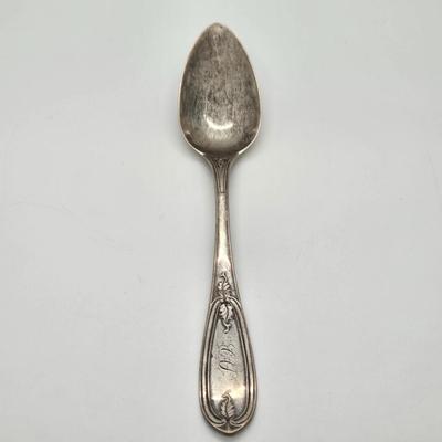 LOT 195J: Antique Wood and Hughes Silver Flatware Olive Pattern/ 181.9 grams