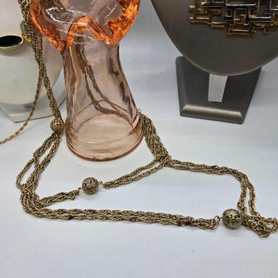 LOT 109J: Variety of Gold-Tone Chains & Pendants / Range From 17-29 Inches