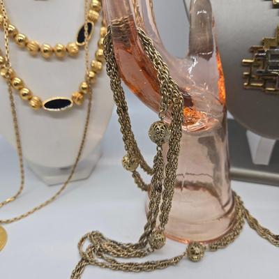 LOT 109J: Variety of Gold-Tone Chains & Pendants / Range From 17-29 Inches