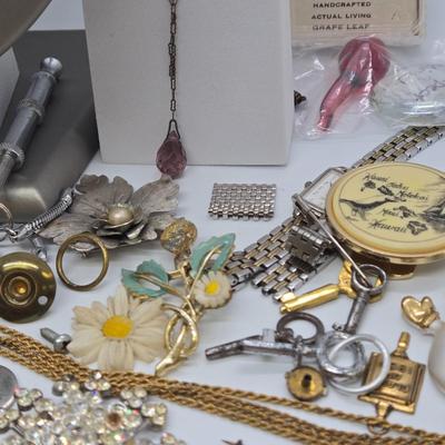 LOT 111J: Craft Lot