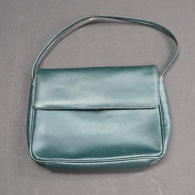 LOT 117: Vintage Bally Pebbled Handbag Made in ITALY and Vintage Small Green Purse