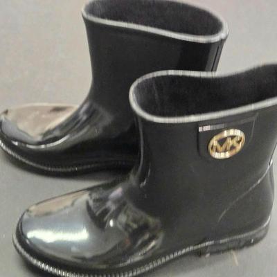 LOT 119: Michael Kors Rainboots, Michael Kors Rain Jacket and Calvin Klein Windbreaker Jacket