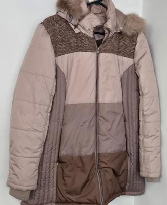 LOT 121: Ladies' Guess Jacket and Liz Claiborne Coat
