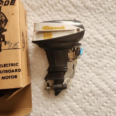 Evinrude electric outboard motor no. 44