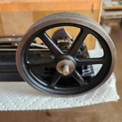 Stuart Model Mill Engine w Box and Manual