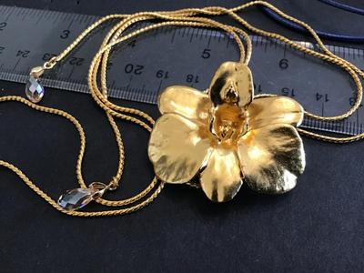 Vintage Orchid Slider Necklace Gold Plated Excellent