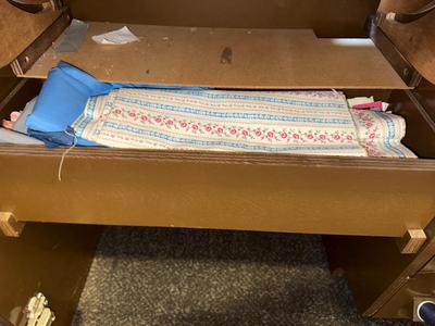 G3-Memory Craft 8000 + sewing cabinet and extras