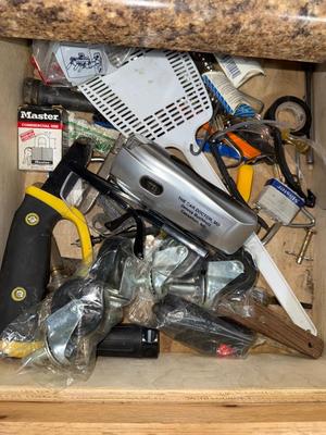 G19-Drawer contents