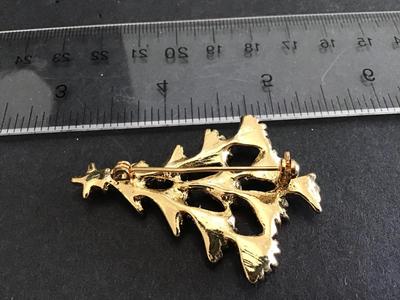 Glitter and Gold Christmas Brooch