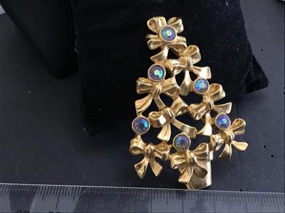 Brushed Gold Avon Vintage Tree Brooch Signed