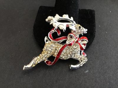 Rhinestone Reindeer Brooch