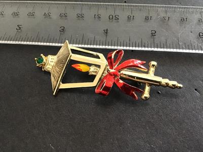 BJ Lantern Holiday Christmas Brooch Vintage