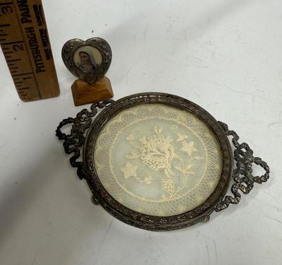 Sale Photo Thumbnail #156: In good vintage condition.