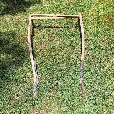LOT 500: Antique Carriage Harness