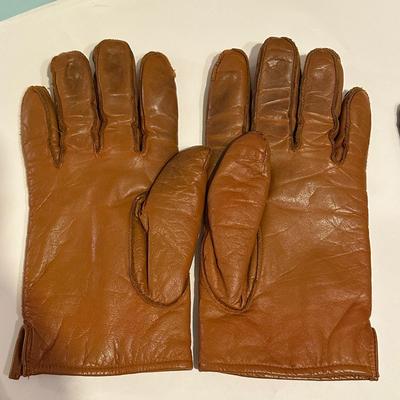 7 pair Mens & Womens Gloves (B1)
