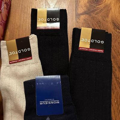 New Socks & Hosiery Lot (B1)