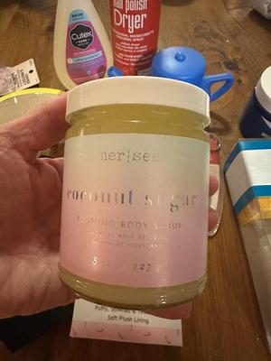 Woman's Bag of Personal Toiletries (B1)