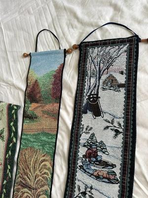 3 Holiday Tapestries (B1)