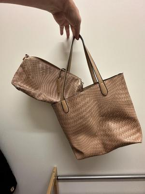 Women's Purses Lot (B1)