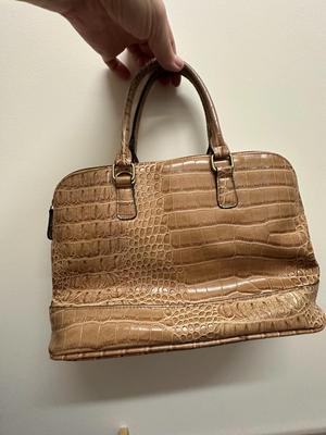 Women's Purses Lot (B1)