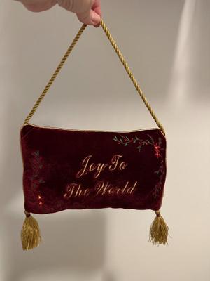 Assorted Christmas Decor & Red Tree Skirt (B1)
