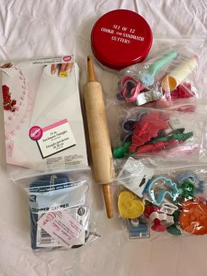 Baking Goodies for Cookie Making & Cake Decorating (K)